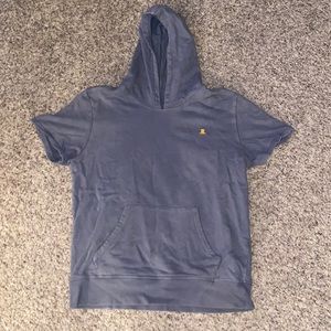Advantage Short-sleeve Hoodie